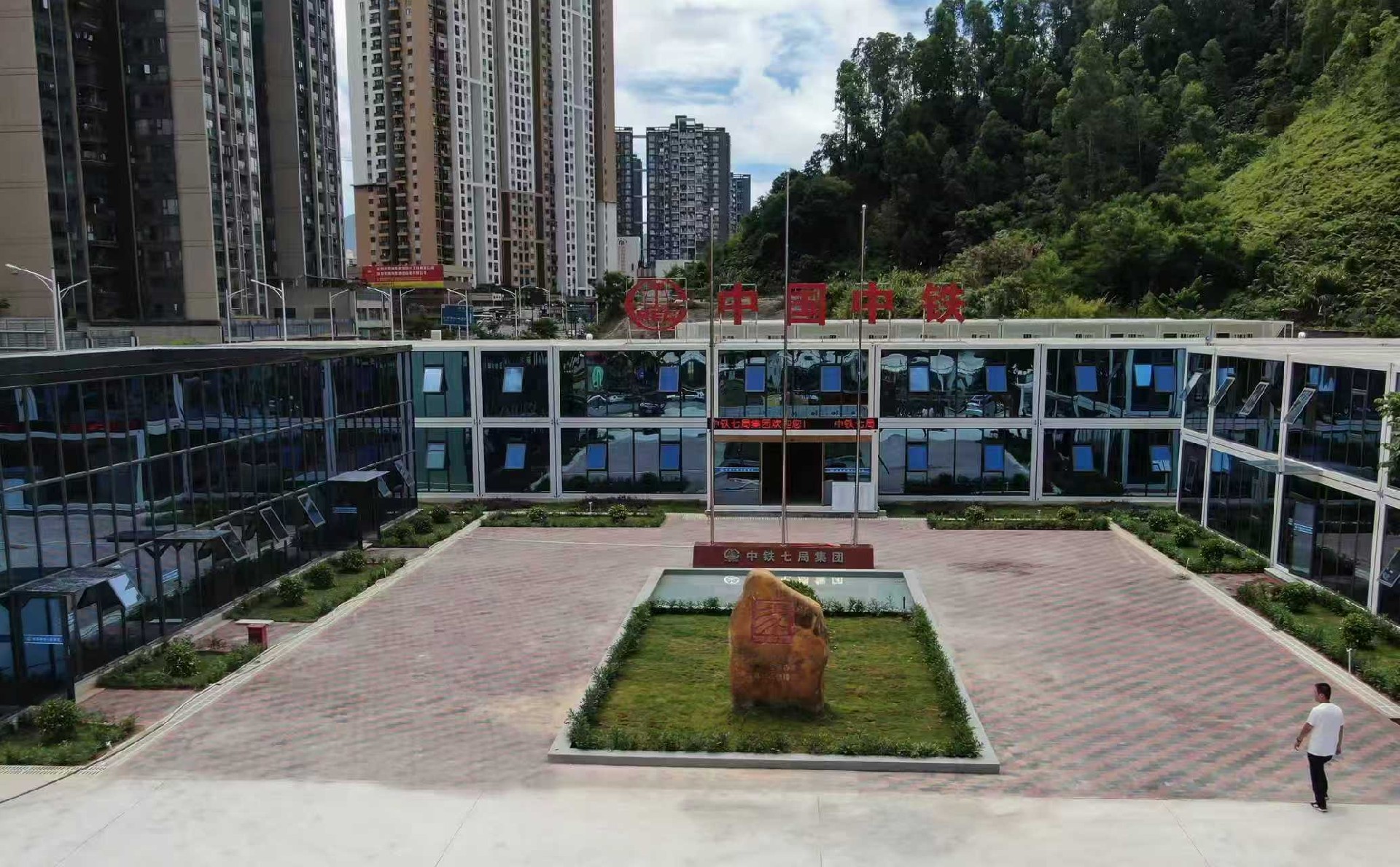 de090098a69b998db87ba00893ca08fb